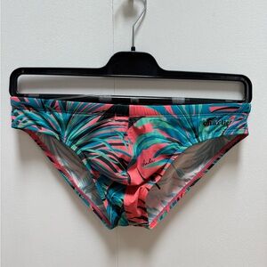 Charlie Tropical Print Men's Swim Briefs